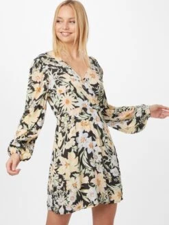 Billabong Sport Jurken Sportjurk LOTTA LOVE Dames Zwart -Sportieve Outfit Winkel 00a12a6e27a9655dbf2f5ff469a3c0b8