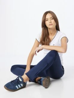 Dunlop Trainingsbroeken Regular Sportbroek Dames Navy -Sportieve Outfit Winkel 0c6e1076776f29db779e7511852556ce