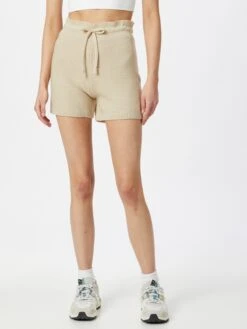 Onzie Shorts Regular Sportbroek Dames Crème -Sportieve Outfit Winkel 182579bfa602767918b7858d683be4d5
