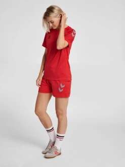 Hummel Shorts Regular Sportbroek Dames Bloedrood 13 Hummel Shorts Regular Sportbroek Dames Bloedrood -Sportieve Outfit Winkel 19ba2ad42fd5017a54cfecc98f058ad0