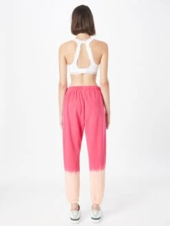 HURLEY Sweatpants Tapered Sportbroek Dames Pink 10 HURLEY Sweatpants Tapered Sportbroek Dames Pink -Sportieve Outfit Winkel 1b4a46955c0abd624e5a143fd99c8cf5