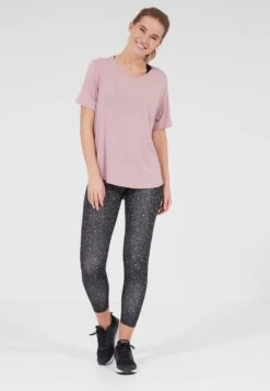 Endurance Functionele Shirts Functioneel Shirt Priscilla Dames Rood -Sportieve Outfit Winkel 1b87a7b8e861118b764288548104505c