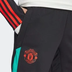 ADIDAS PERFORMANCE Sportbroeken Slimfit Sportbroek Manchester United Tiro 23 Dames Zwart -Sportieve Outfit Winkel 1c21bdd897a9261dac9449752405b5f5
