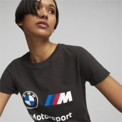 Puma T-shirts Functioneel Shirt BMW M Motorsport Essentials Dames Zwart -Sportieve Outfit Winkel 1f052a18a0aad622c976fd0bf2f08f59