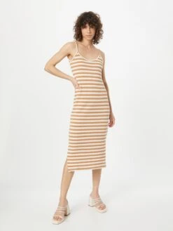 Rip Curl Sport Jurken Sportjurk BOBBI Dames Zalm Roze -Sportieve Outfit Winkel 1ffbf8f14c917d34755e73785216f746