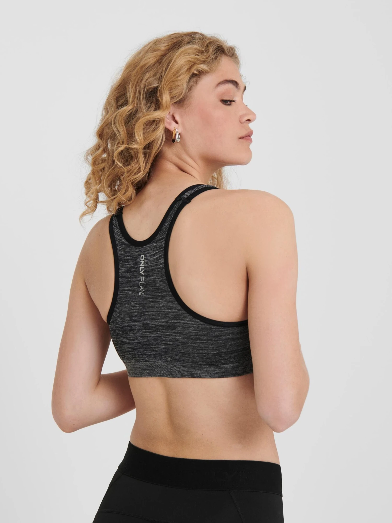 Only Play Medium Support Bustier Sport Bh Martine Dames Antraciet 6 Only Play Medium Support Bustier Sport Bh Martine Dames Antraciet - Afbeelding 4