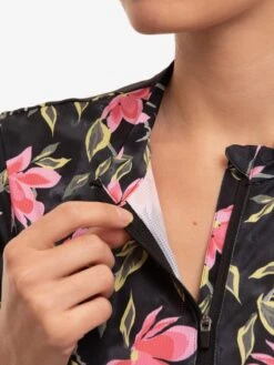 RUKKA Functionele Shirts Functioneel Shirt Ranevo Dames Zwart -Sportieve Outfit Winkel 25c1e80d90db68ea0ae4b65d5cbf4688