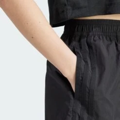 Adidas Sportswear Shorts Regular Sportbroek Tiro Dames Zwart 10 Adidas Sportswear Shorts Regular Sportbroek Tiro Dames Zwart -Sportieve Outfit Winkel 31f511947c07c88645c07d3523f3ca26