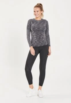 ATHLECIA Longsleeves Functioneel Shirt Bago Piceno Dames Zwart 13 ATHLECIA Longsleeves Functioneel Shirt Bago Piceno Dames Zwart -Sportieve Outfit Winkel 33e4578d84a6271b71134d22bffad48f