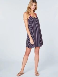 Chiemsee Sport Jurken Sportjurk Dames Pink -Sportieve Outfit Winkel 33eec19a53fb42e96330061e617568ac