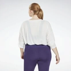 Longsleeves Functioneel Shirt Dames Offwhite 14 Longsleeves Functioneel Shirt Dames Offwhite -Sportieve Outfit Winkel 352273835a67dde9b06c0ae68e6d63d2