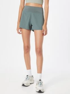 Marika Shorts Regular Sportbroek KELSIE Dames Pastelgroen -Sportieve Outfit Winkel 37d2c39c3ff723f99b53f5011c71167b