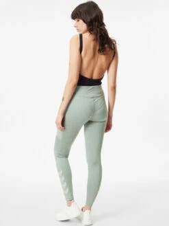 Hummel Sportleggings Skinny Sportbroek Chipo Dames Pastelgroen -Sportieve Outfit Winkel 4014c331e2d287cc99af03e680d560de