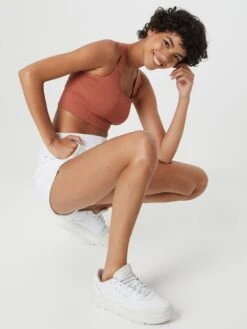 Aim'n High Support Bustier Sport Bh Dames Oudroze 11 Aim'n High Support Bustier Sport Bh Dames Oudroze -Sportieve Outfit Winkel 413fb2f15c015b7d22f8daa0264050c6