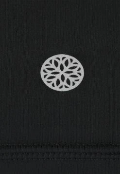 ATHLECIA Medium Support Medium Support Sport Bh Gaby Dames Zwart -Sportieve Outfit Winkel 42089050d1b254ca15a4b66af010d320