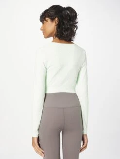 Guess Longsleeves Functioneel Shirt DANA Dames Mintgroen -Sportieve Outfit Winkel 46db0bb7abc42112e331d495ad1bbdba