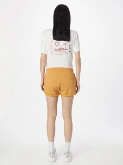 Rip Curl Shorts Regular Sportbroek Dames Goud -Sportieve Outfit Winkel 46fc2df29d35c6d12cc13433b1558bfd
