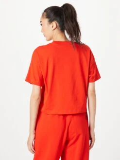 Puma T-shirts Functioneel Shirt Dames Rood 9 Puma T-shirts Functioneel Shirt Dames Rood -Sportieve Outfit Winkel 5e2457bf1d41259c9139b418d1b3a376