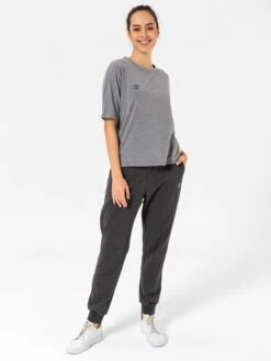 T-shirts Functioneel Shirt Made In Germany Tee Dames Grijs -Sportieve Outfit Winkel 6673f831a736a5dfb4e7c43ff6acdae5