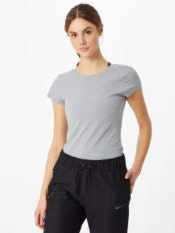 Nike Functionele Shirts Functioneel Shirt Dames Lichtgrijs 9 Nike Functionele Shirts Functioneel Shirt Dames Lichtgrijs -Sportieve Outfit Winkel 6ca603ee271576fea7a50118309cc550