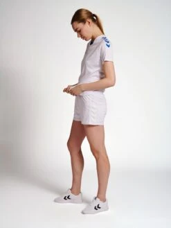 Hummel Shorts Regular Sportbroek Dames Wit -Sportieve Outfit Winkel 77757316006bc1c3e5208aa6eee06853