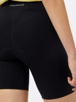Endurance Shorts Slimfit Sportbroek HULDA BIKE Dames Zwart -Sportieve Outfit Winkel 77a5ed99e5c5e74c8917499d50e2a9f7