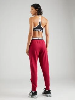 Nike Sweatpants Tapered Sportbroek Dames Bloedrood -Sportieve Outfit Winkel 84354f5bb17674230f172f22a98a4998