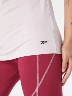 T-shirts Functioneel Shirt Dames Rosa -Sportieve Outfit Winkel 8794f801bd8a24dd10ff3e0511381ada