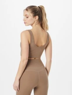 Varley Medium Support Bustier Sport Bh Lets Move Dames Taupe -Sportieve Outfit Winkel 8d4076a3b05e657b0c9aa99d8dfeedc3