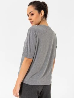 T-shirts Functioneel Shirt Made In Germany Tee Dames Grijs -Sportieve Outfit Winkel 90685100b8045088da88d5bfb9b85e1f