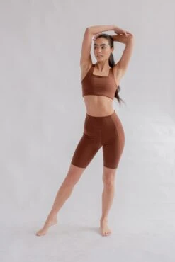 Girlfriend Collective Low Support Bustier Sport Bh Tommy Dames Bruin -Sportieve Outfit Winkel 9801cfd2ed319b1b4dbc8f05e41bc404