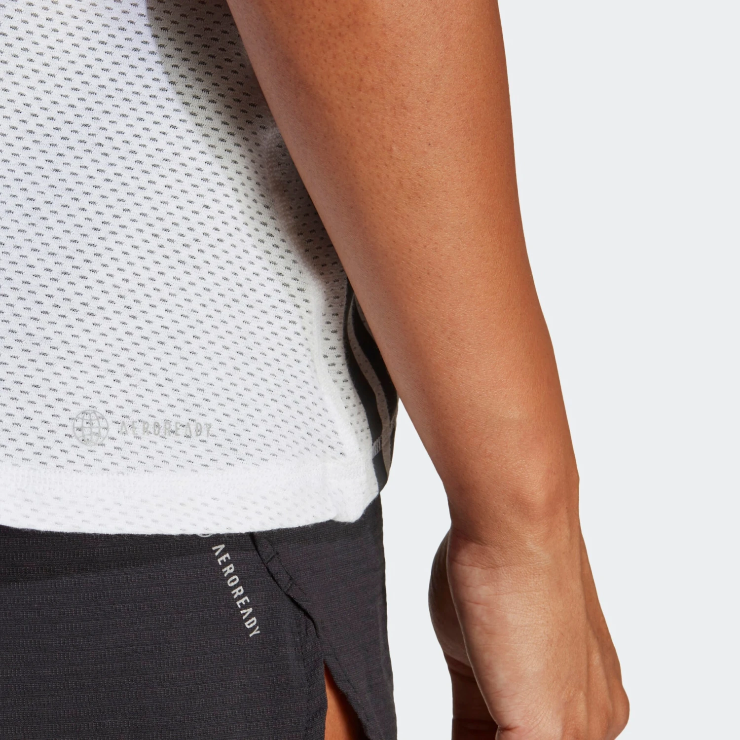 ADIDAS PERFORMANCE Sporttops Sporttop Run Icons Dames Wit 6 ADIDAS PERFORMANCE Sporttops Sporttop Run Icons Dames Wit - Afbeelding 4