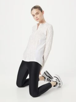 Adidas Golf Longsleeves Functioneel Shirt Dames Taupe / Wit -Sportieve Outfit Winkel a495da30faa709850ae39526674b470f