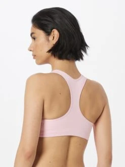 Nike Medium Support Bustier Sport Bh Futura Dames Pink 7 Nike Medium Support Bustier Sport Bh Futura Dames Pink -Sportieve Outfit Winkel a572466f513a1f6d94bd5e263767c739