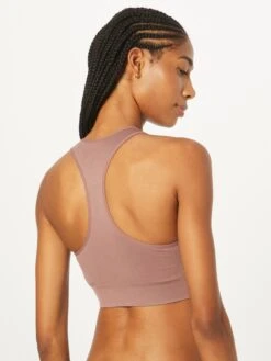 Hummel Medium Support Bustier Sport Bh Dames Oudroze -Sportieve Outfit Winkel ad9aa6c2dd195e0d11b57f160a96af07