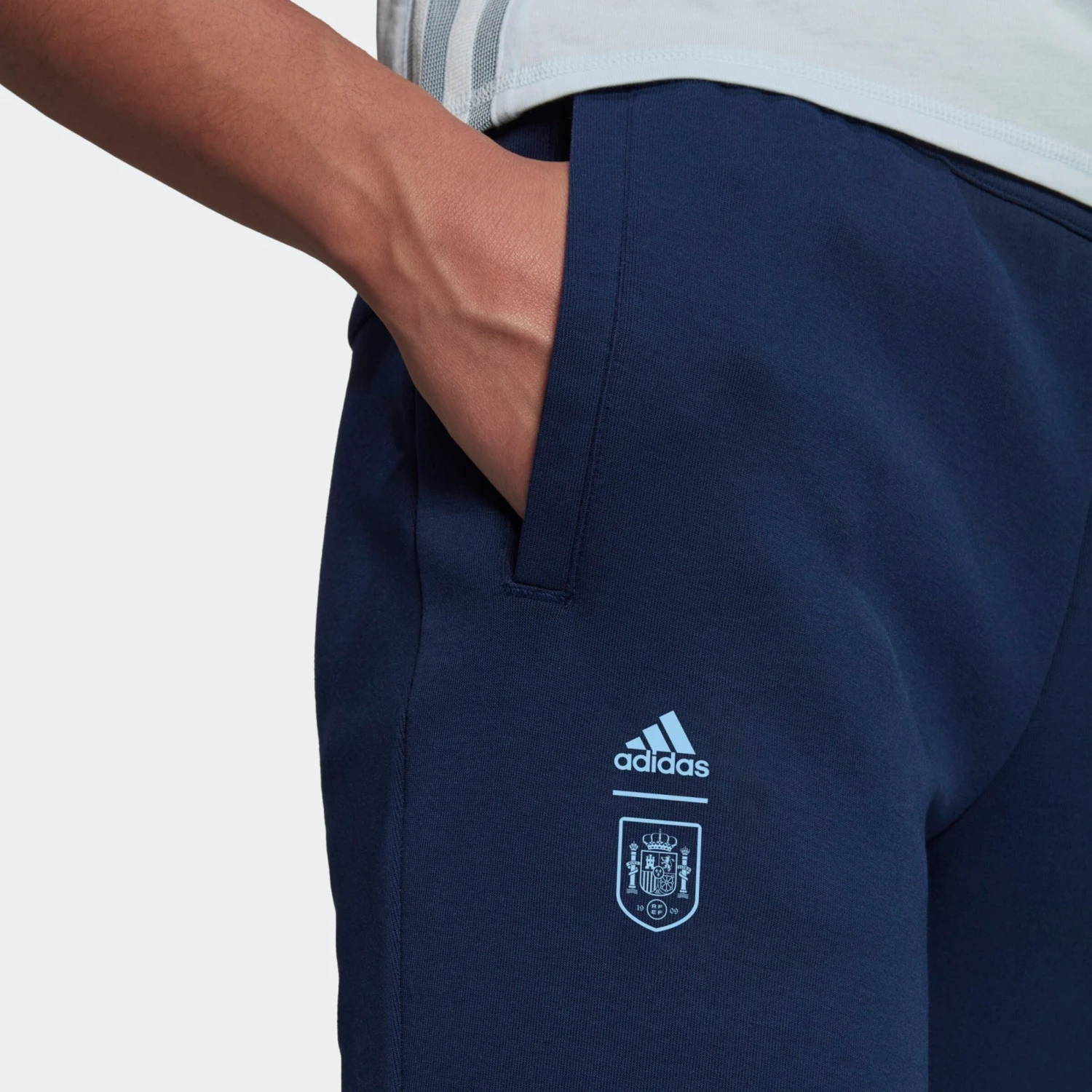 Adidas Sportswear Trainingsbroeken Tapered Sportbroek Dames Navy 6 Adidas Sportswear Trainingsbroeken Tapered Sportbroek Dames Navy - Afbeelding 4