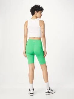 Hey Honey Shorts Skinny Sportbroek Dames Groen -Sportieve Outfit Winkel bb39f9c3a80b5d30cf050504fe3e075e