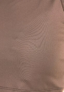 ATHLECIA Medium Support Bustier Sport Bh Franz Dames Bruin -Sportieve Outfit Winkel c14548915d57ad5da9a499d4dbd60fb3