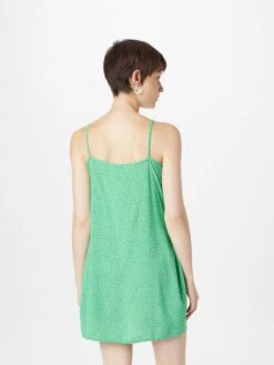 Protest Sport Jurken Sportjurk CARI Dames Groen 10 Protest Sport Jurken Sportjurk CARI Dames Groen -Sportieve Outfit Winkel c40eaf9cdedbae0dd12816d15740e3cd