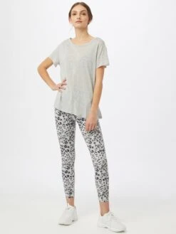 Varley Functionele Shirts Functioneel Shirt Tilden Dames Grijs Gemêleerd -Sportieve Outfit Winkel c83694dad38f10650c24f71e6c3c1f6c