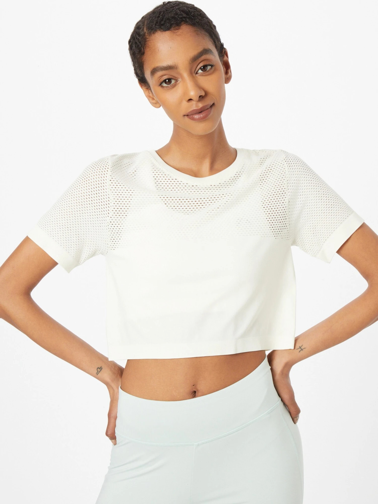 Varley Functionele Shirts Functioneel Shirt Paden Dames Wit 5 Varley Functionele Shirts Functioneel Shirt Paden Dames Wit - Afbeelding 3