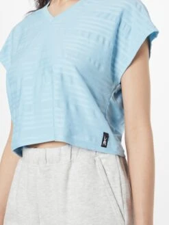 Functionele Shirts Functioneel Shirt Dames Lichtblauw -Sportieve Outfit Winkel cbd420e00f6f1cd2de7d0e18de9699f0