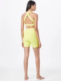 Onzie Shorts Skinny Sportbroek Dames Geel -Sportieve Outfit Winkel da5b0c886ac2c8707fc717d7f27d6b44