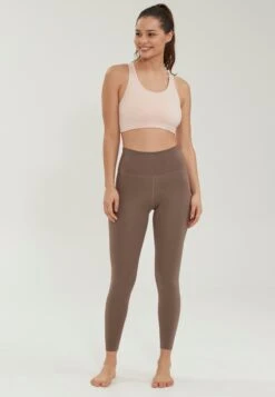 ATHLECIA Medium Support Bustier Sport Bh Inere Dames Lichtroze -Sportieve Outfit Winkel e2866983bad40825735ea9be9d8432b0