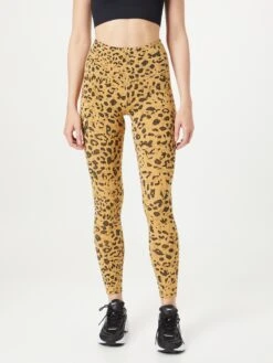 Varley Sportleggings Skinny Sportbroek Lets Move Dames Sand 9 Varley Sportleggings Skinny Sportbroek Lets Move Dames Sand -Sportieve Outfit Winkel e8d6bb833ab2d5bd3ae6f2ca78905f1e