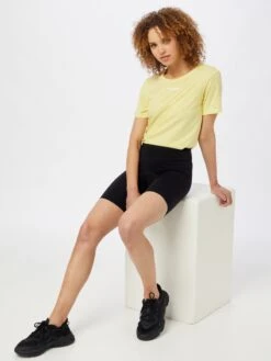 Endurance Shorts Slimfit Sportbroek HULDA BIKE Dames Zwart -Sportieve Outfit Winkel f20c49f871a8d8419f32edfbbe59a003