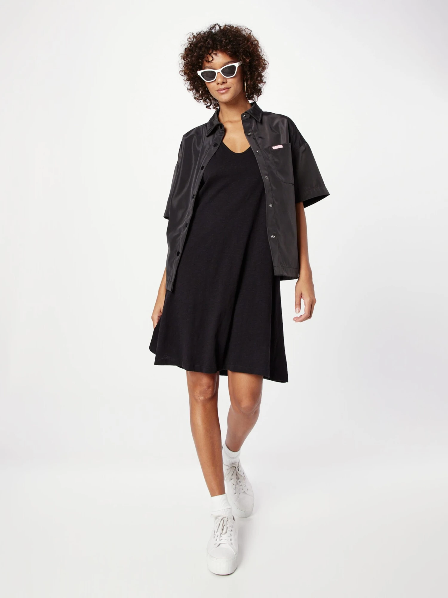 Protest Sport Jurken Sportjurk FELINE Dames Zwart 7 Protest Sport Jurken Sportjurk FELINE Dames Zwart - Afbeelding 5