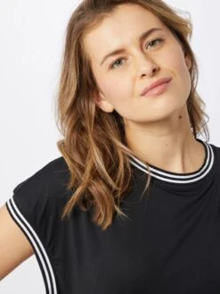 Only Play Functionele Shirts Functioneel Shirt Ady Dames Zwart 11 Only Play Functionele Shirts Functioneel Shirt Ady Dames Zwart -Sportieve Outfit Winkel f4796f6ed052595dd8b7ae9306688d11